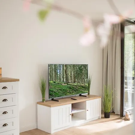 Deluxe - Sauna & Pool - Free Parking *