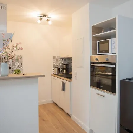 Deluxe - Sauna & Pool - Free Parking Apartman *