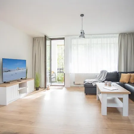 アパート Deluxe - Sauna & Pool - Free Parking