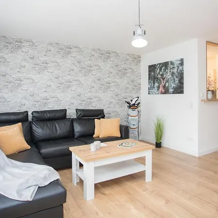 Deluxe - Sauna & Pool - Free Parking アパート ヴィンターベルク